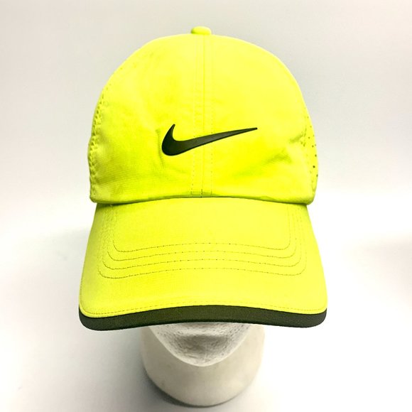yellow nike golf hat